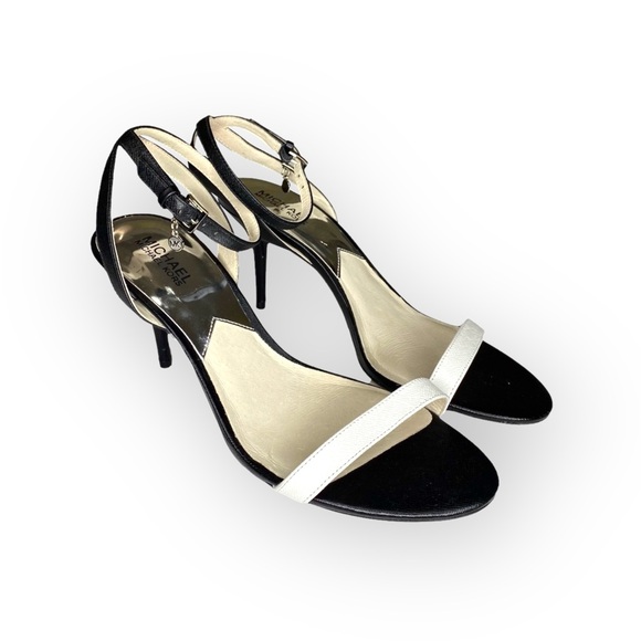 Michael Kors ᪥ Bridget Saffiano Leather Stiletto Ankle Strap Sandal ᪥ B+W ᪥ 10M - Picture 10 of 17